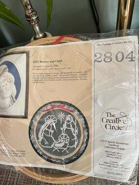 The Creative Circle 2804 Holy Family Lace Net Darning Kit